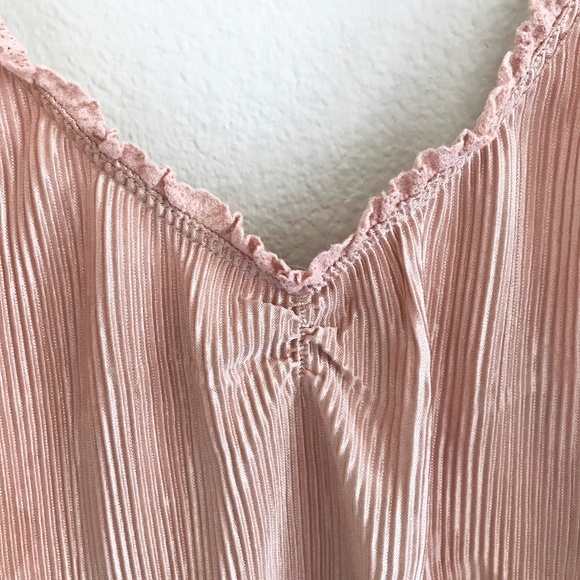 URBAN OUTFITTERS Silky Bodysuit - Picture 2 of 6